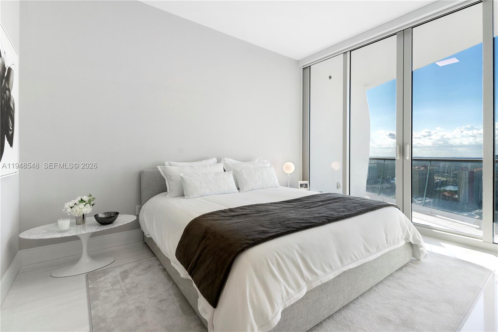 16901 Collins Ave #3005, Sunny Isles Beach FL 33160