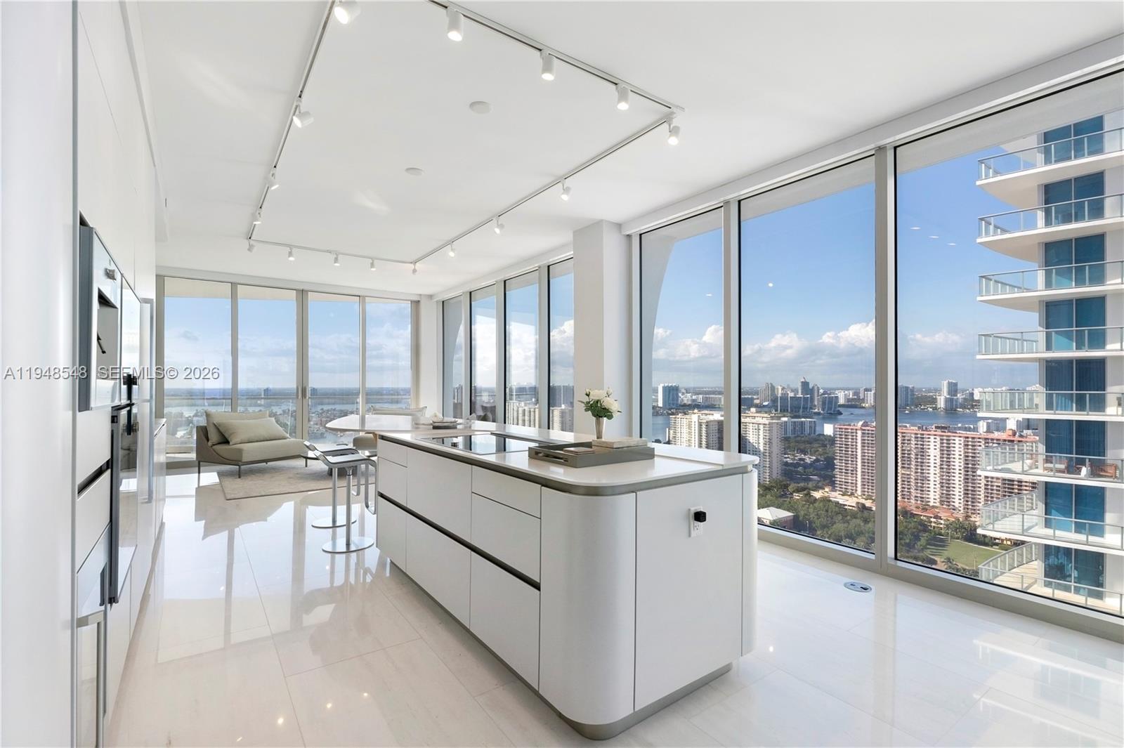 16901 Collins Ave #3005, Sunny Isles Beach FL 33160