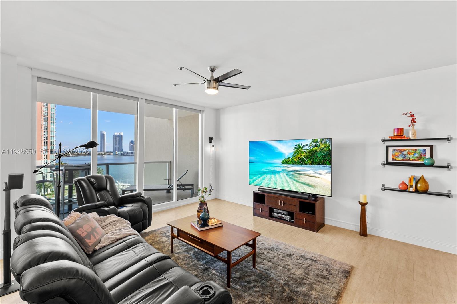 3340 NE 190th St #908, Aventura FL 33180