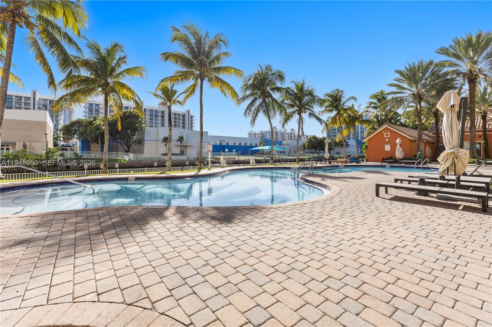 3340 NE 190th St #908, Aventura FL 33180