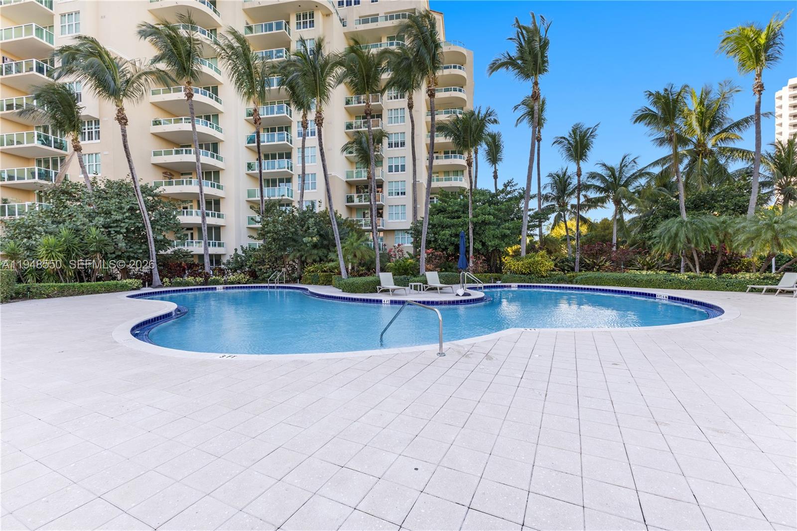 3340 NE 190th St #908, Aventura FL 33180