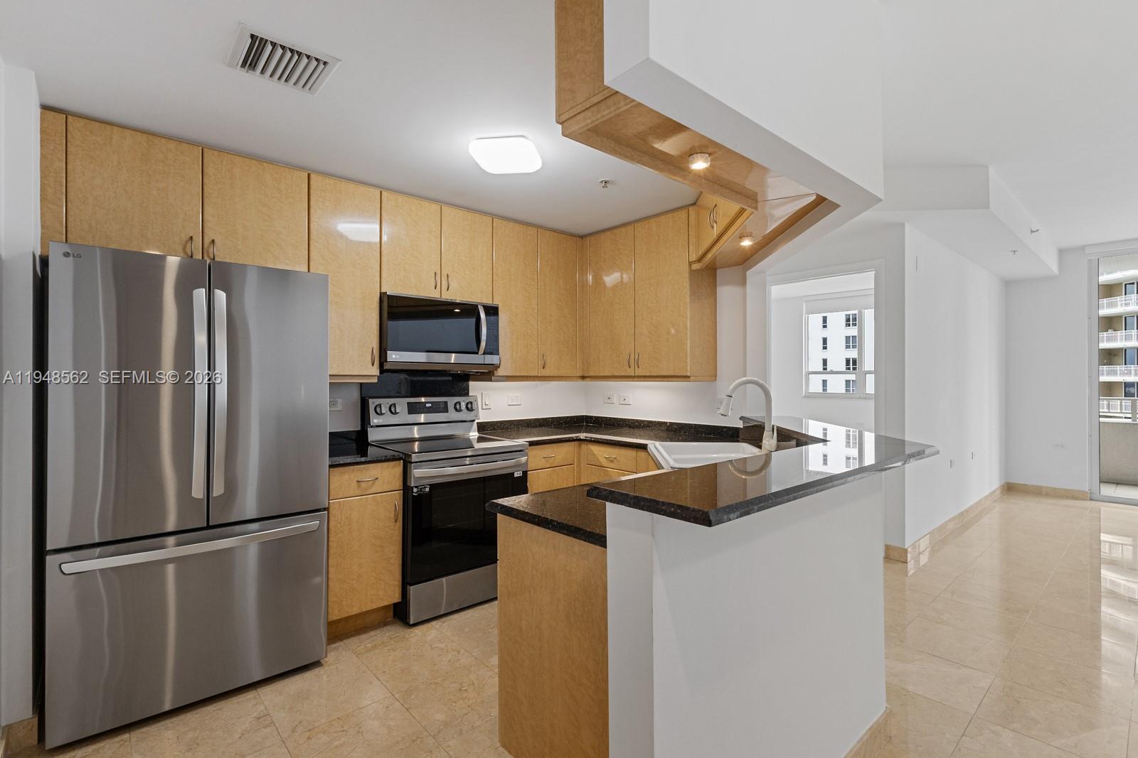 801 Brickell Key Blvd #1005, Miami FL 33131