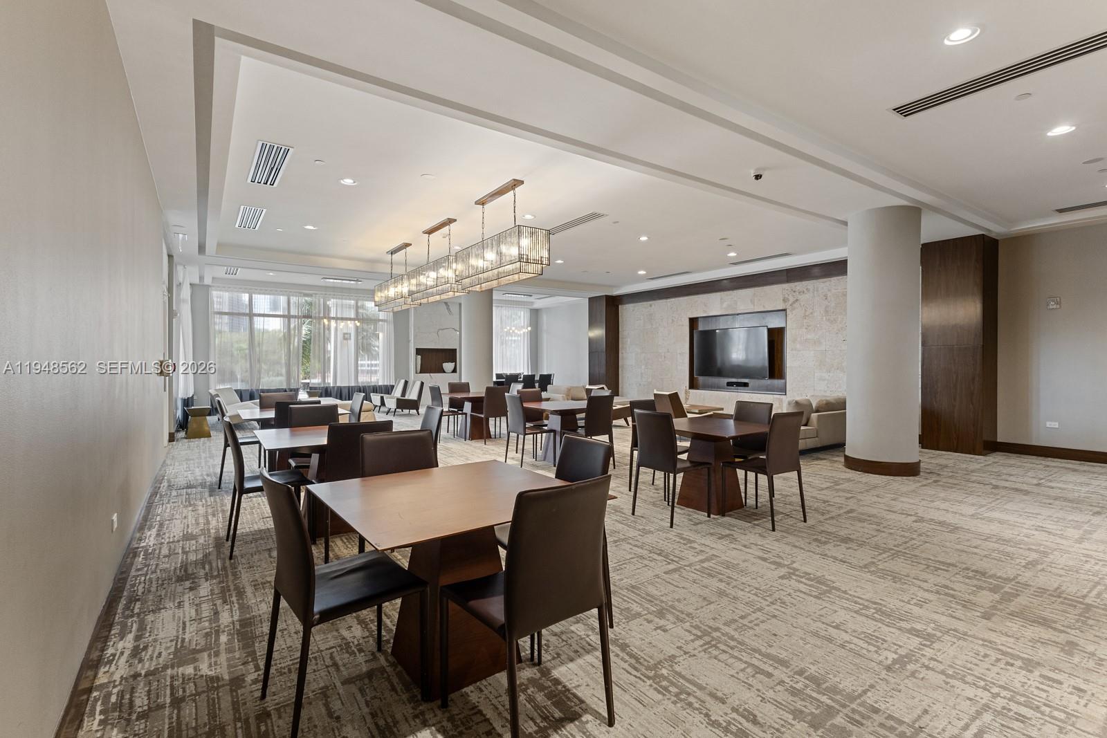 801 Brickell Key Blvd #1005, Miami FL 33131