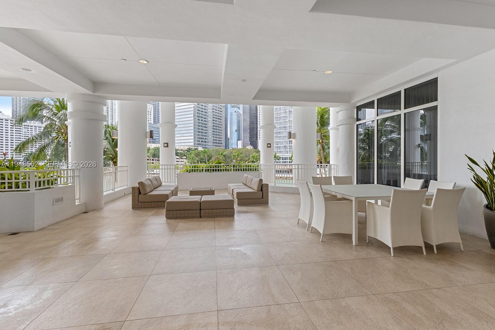 801 Brickell Key Blvd #1005, Miami FL 33131