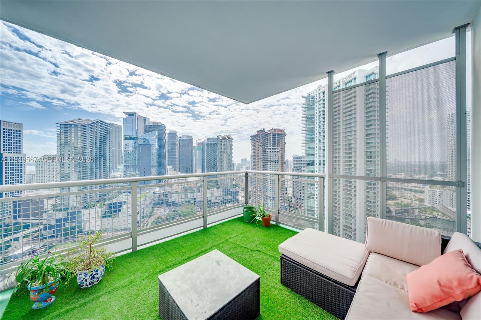 350 S Miami Ave #3408, Miami FL 33130