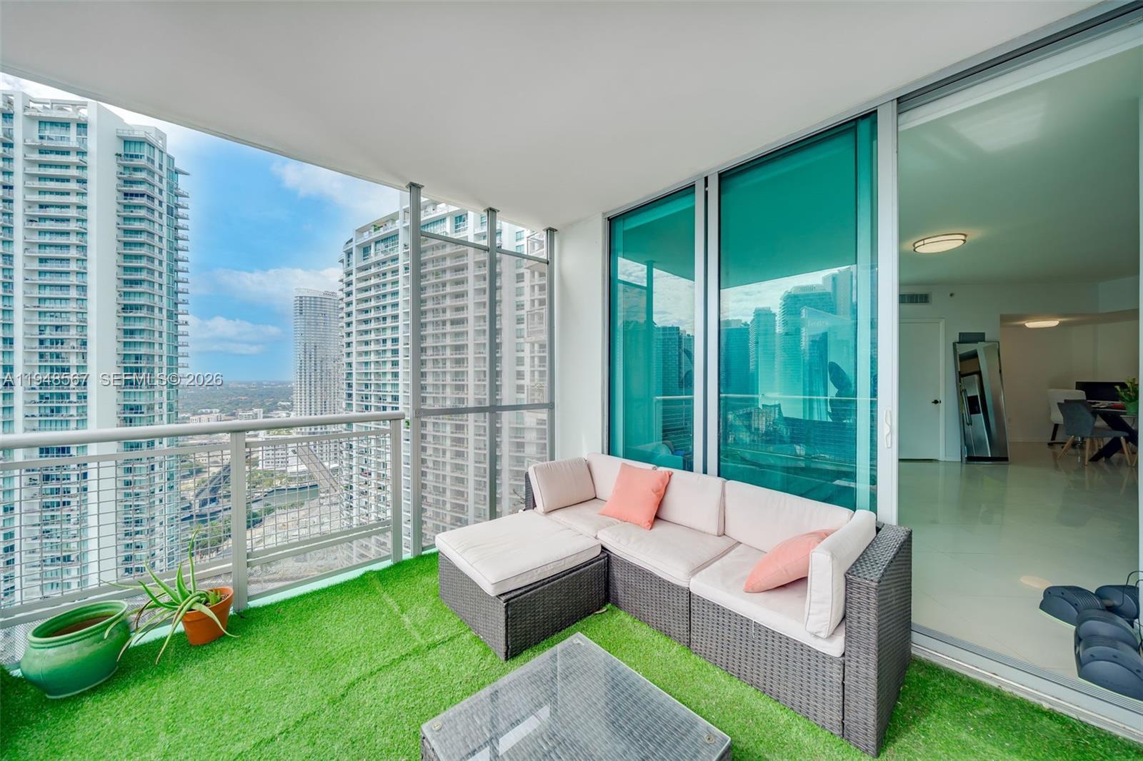 350 S Miami Ave #3408, Miami FL 33130