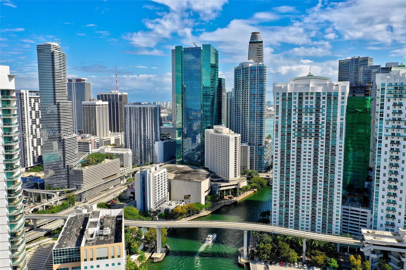 350 S Miami Ave #3408, Miami FL 33130