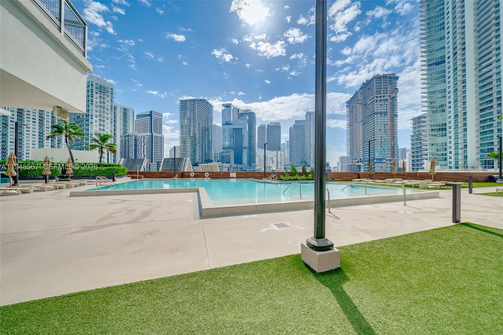 350 S Miami Ave #3408, Miami FL 33130