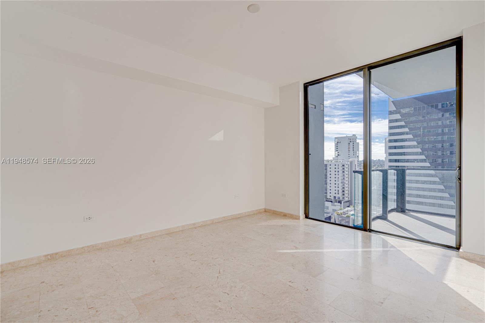 88 SW 7th St #1110, Miami FL 33130
