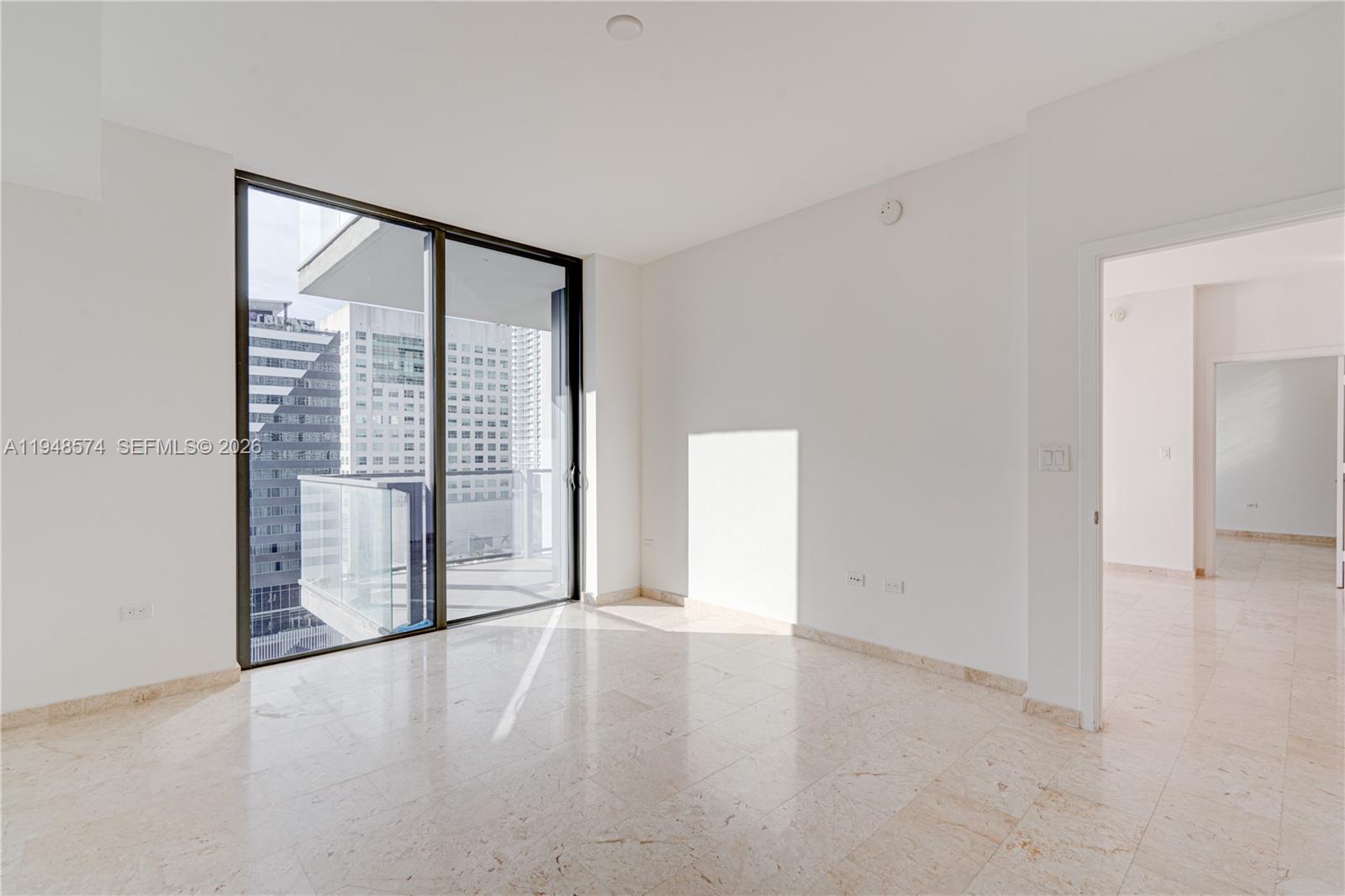 88 SW 7th St #1110, Miami FL 33130