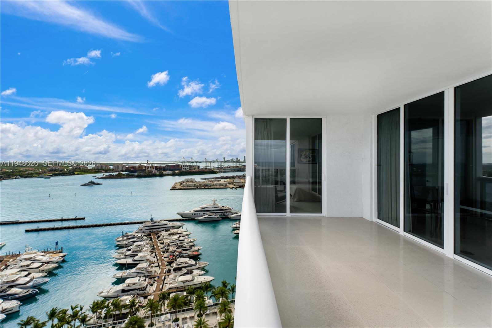 400 Alton Rd #2210, Miami Beach FL 33139
