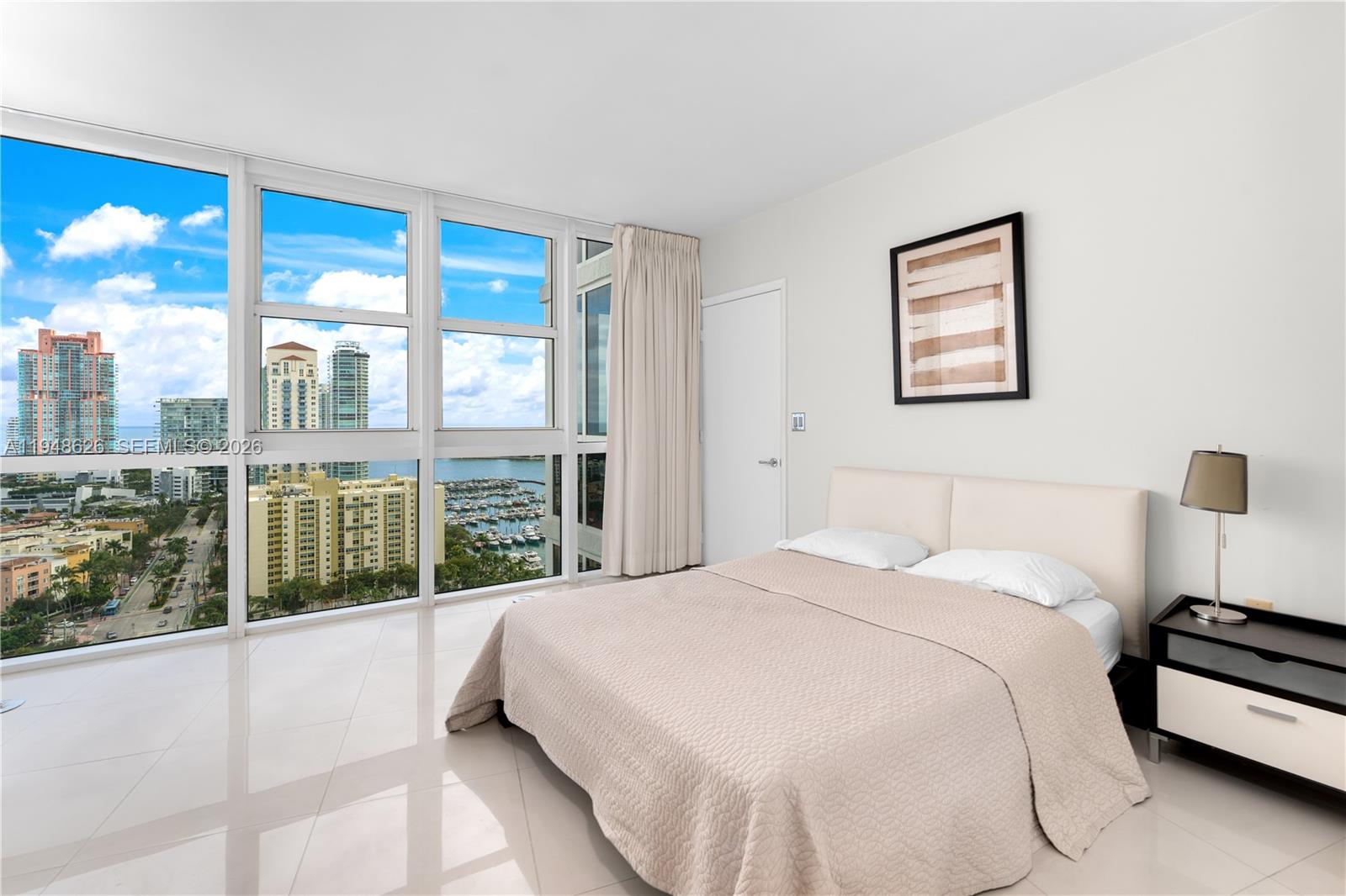 400 Alton Rd #2210, Miami Beach FL 33139