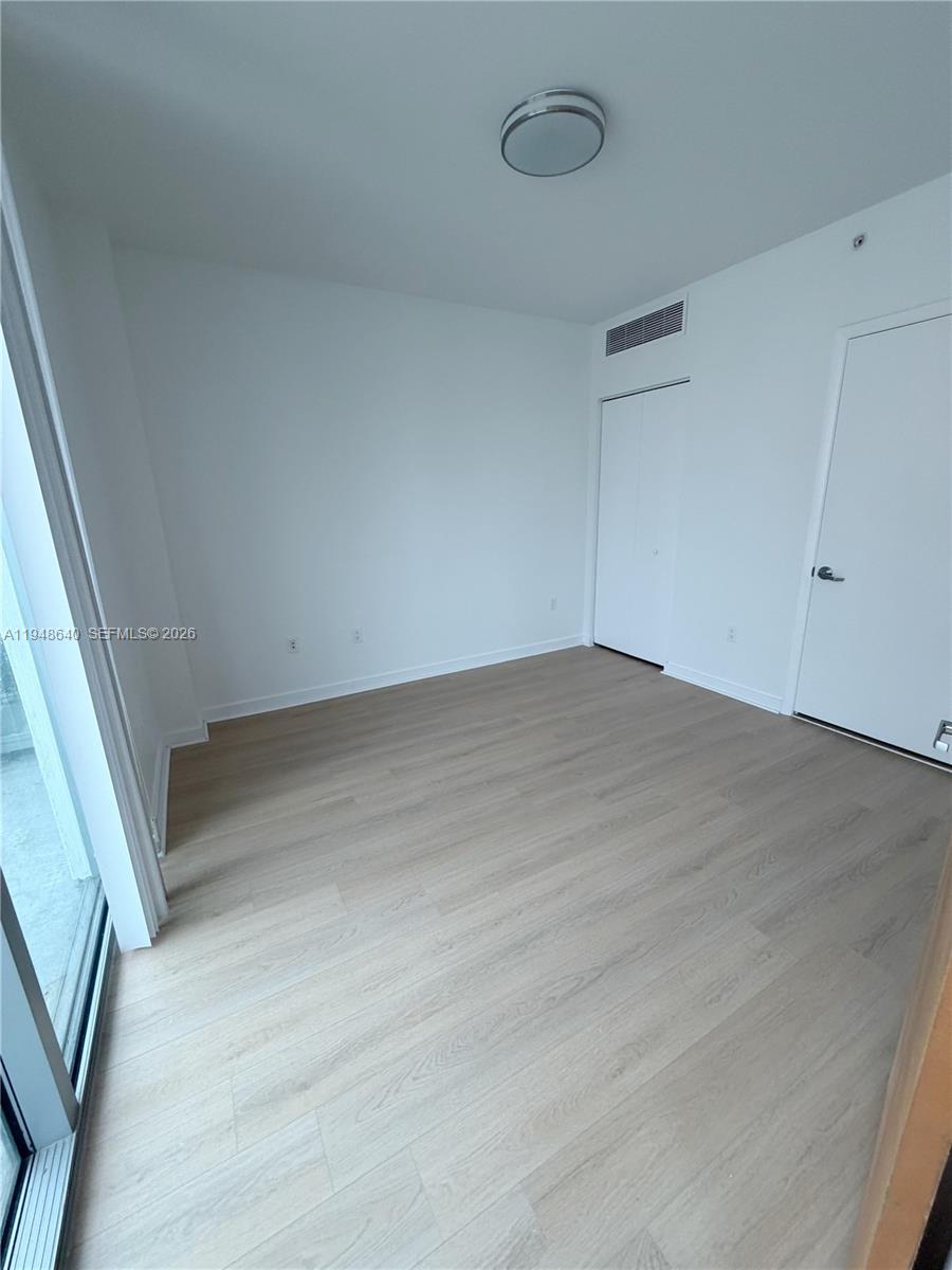 350 S Miami Ave #702, Miami FL 33130