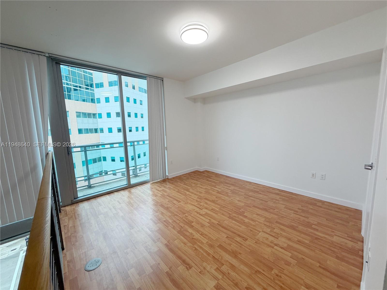 350 S Miami Ave #702, Miami FL 33130