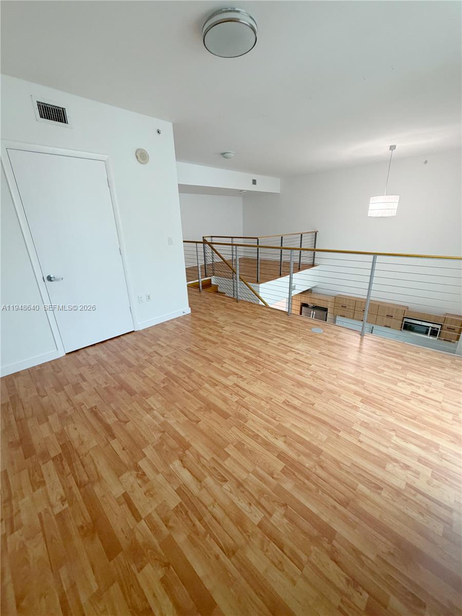 350 S Miami Ave #702, Miami FL 33130