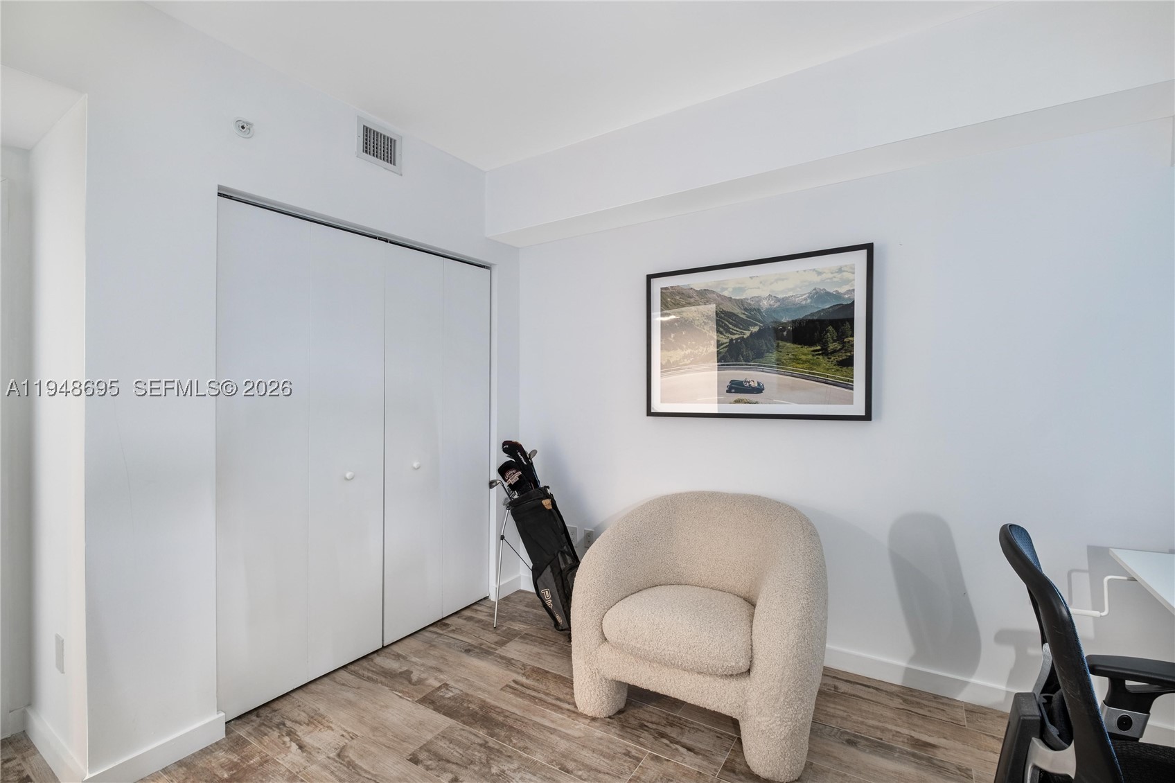 650 NE 32nd St #4306, Miami FL 33137