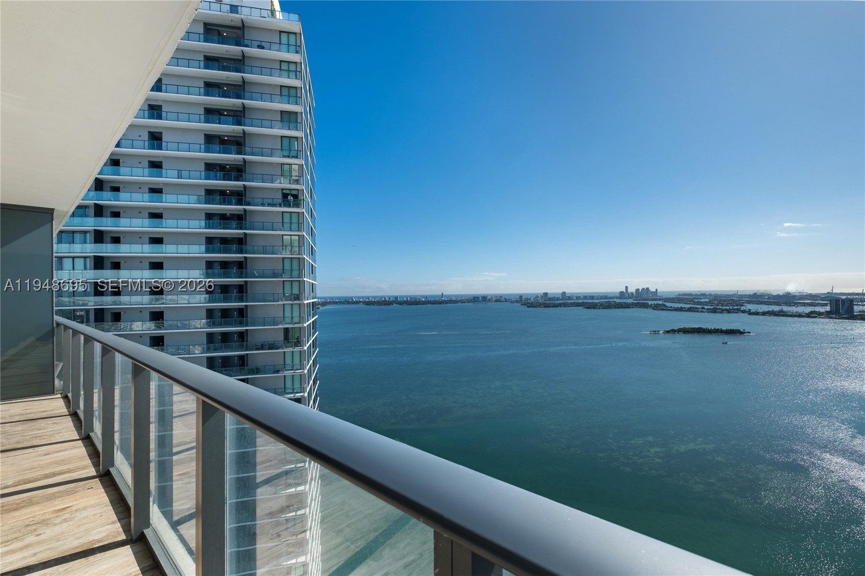 650 NE 32nd St #4306, Miami FL 33137