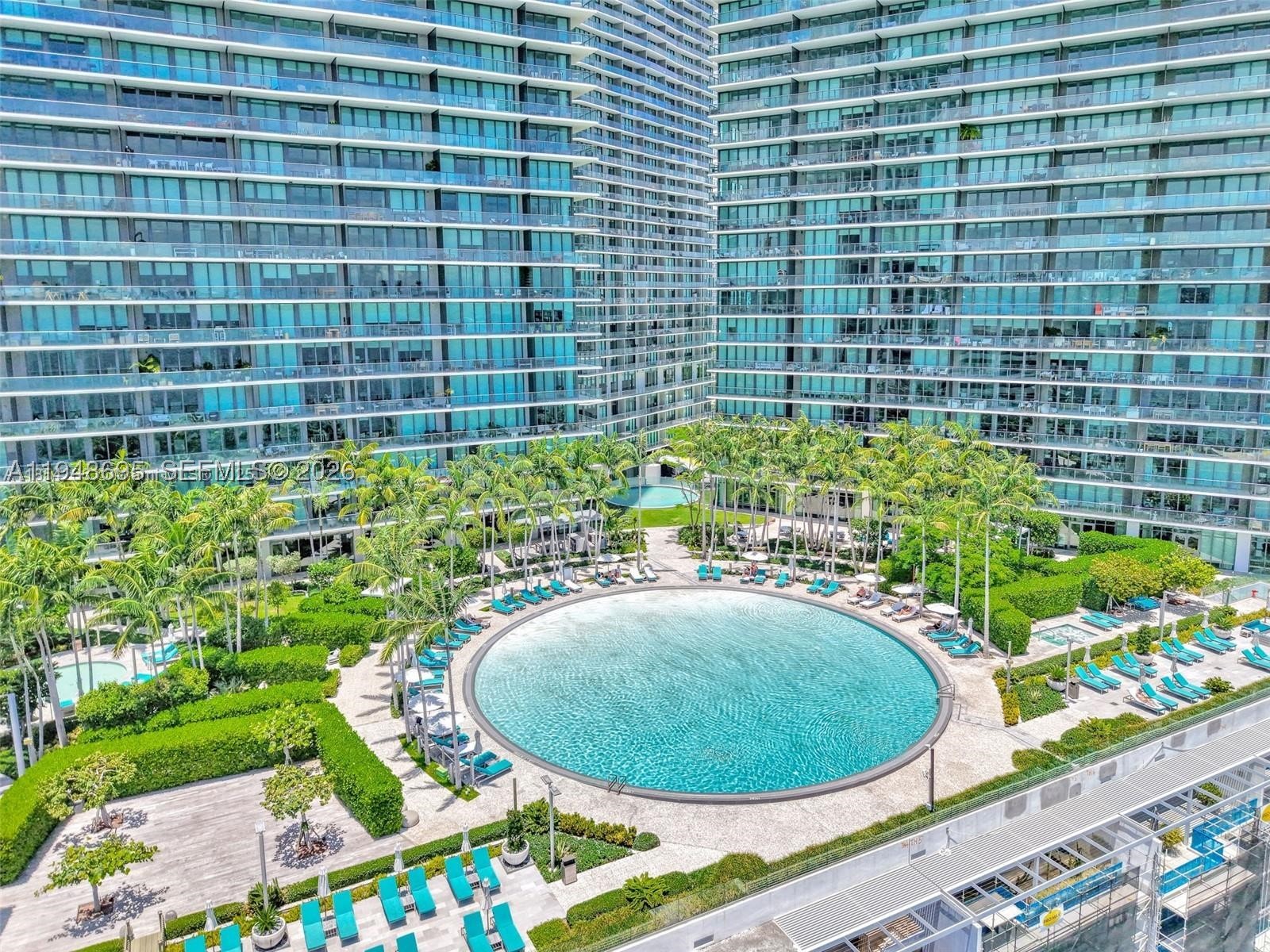 650 NE 32nd St #4306, Miami FL 33137