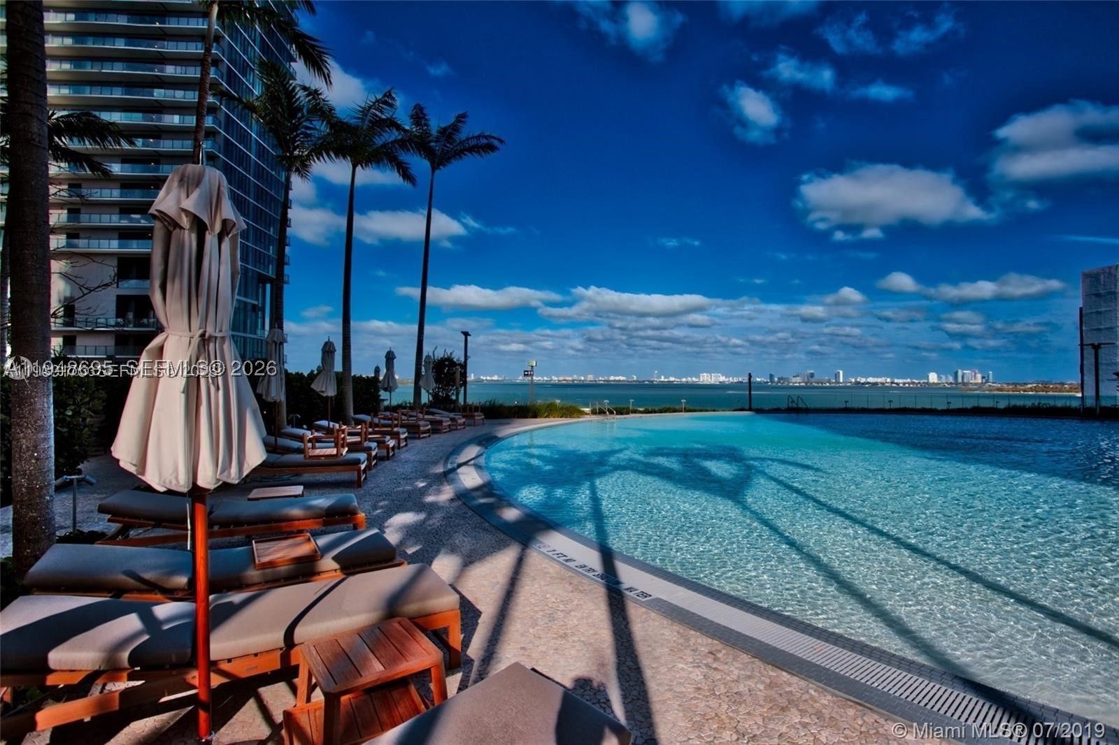 650 NE 32nd St #4306, Miami FL 33137