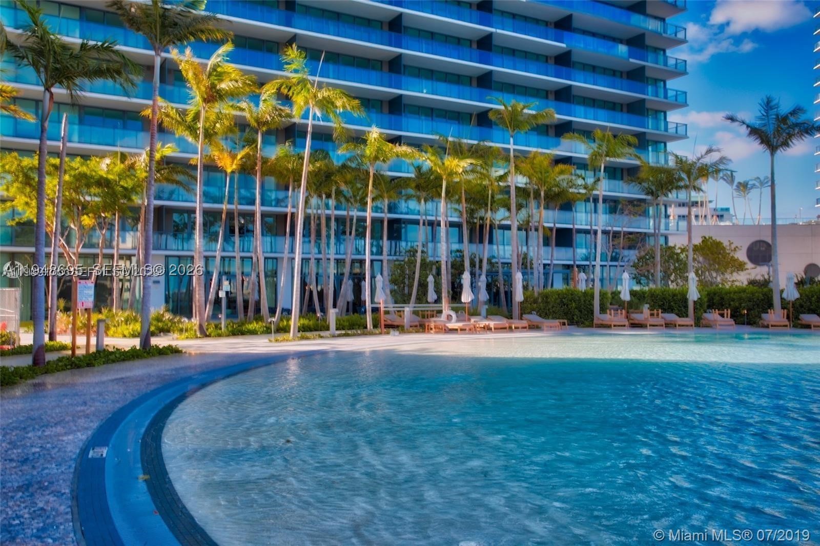 650 NE 32nd St #4306, Miami FL 33137