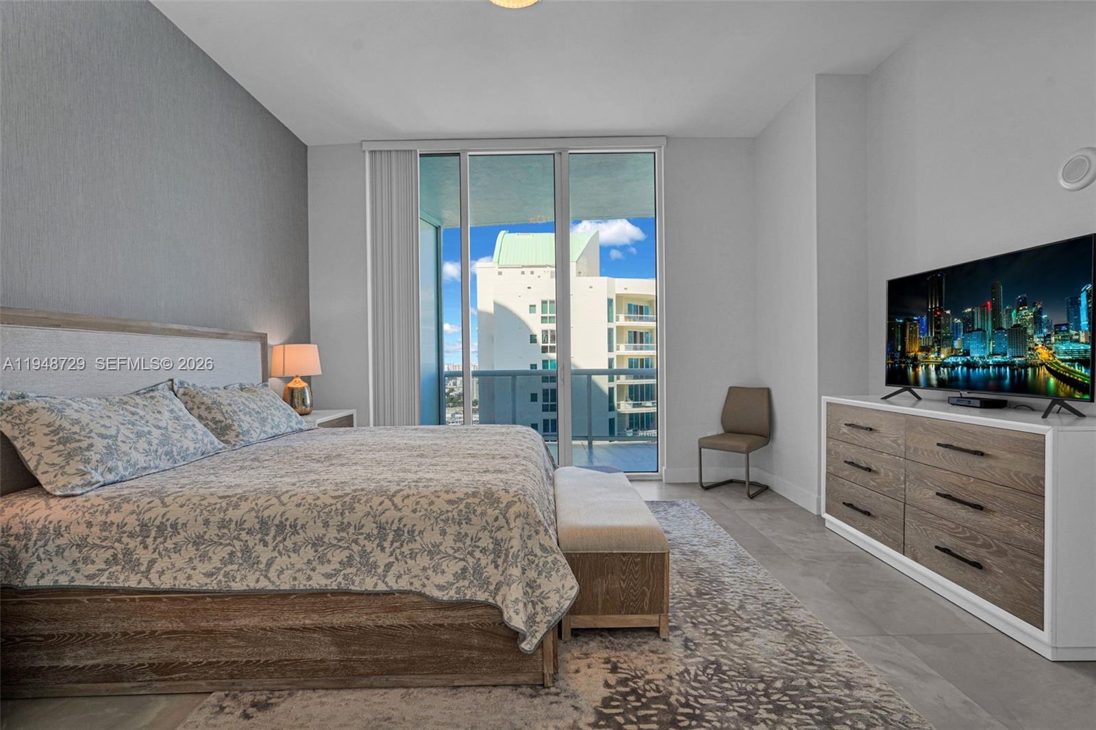 16001 Collins Ave #3402, Sunny Isles Beach FL 33160