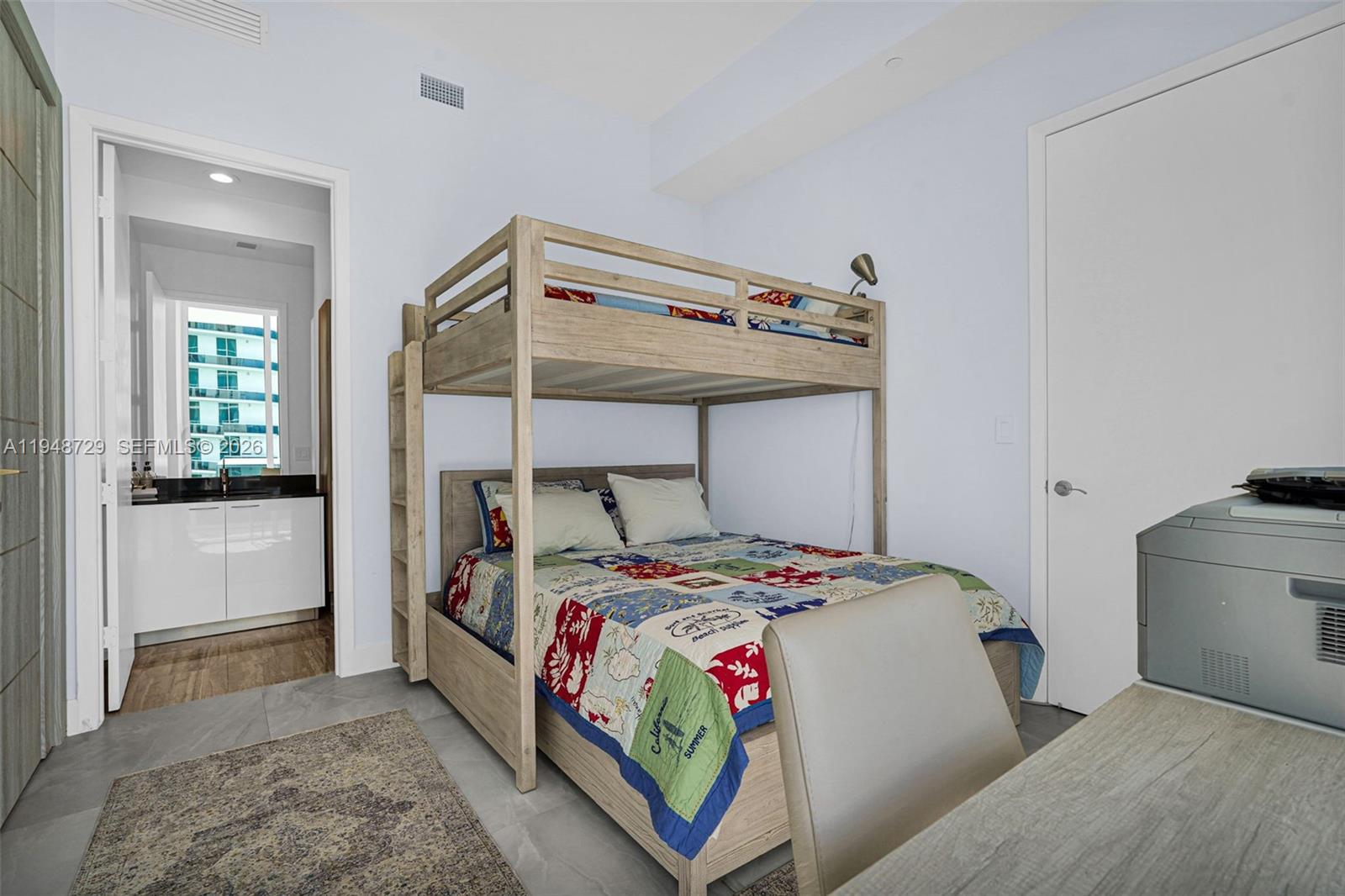 16001 Collins Ave #3402, Sunny Isles Beach FL 33160