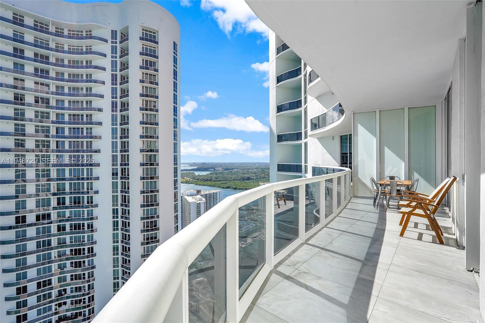 16001 Collins Ave #3402, Sunny Isles Beach FL 33160
