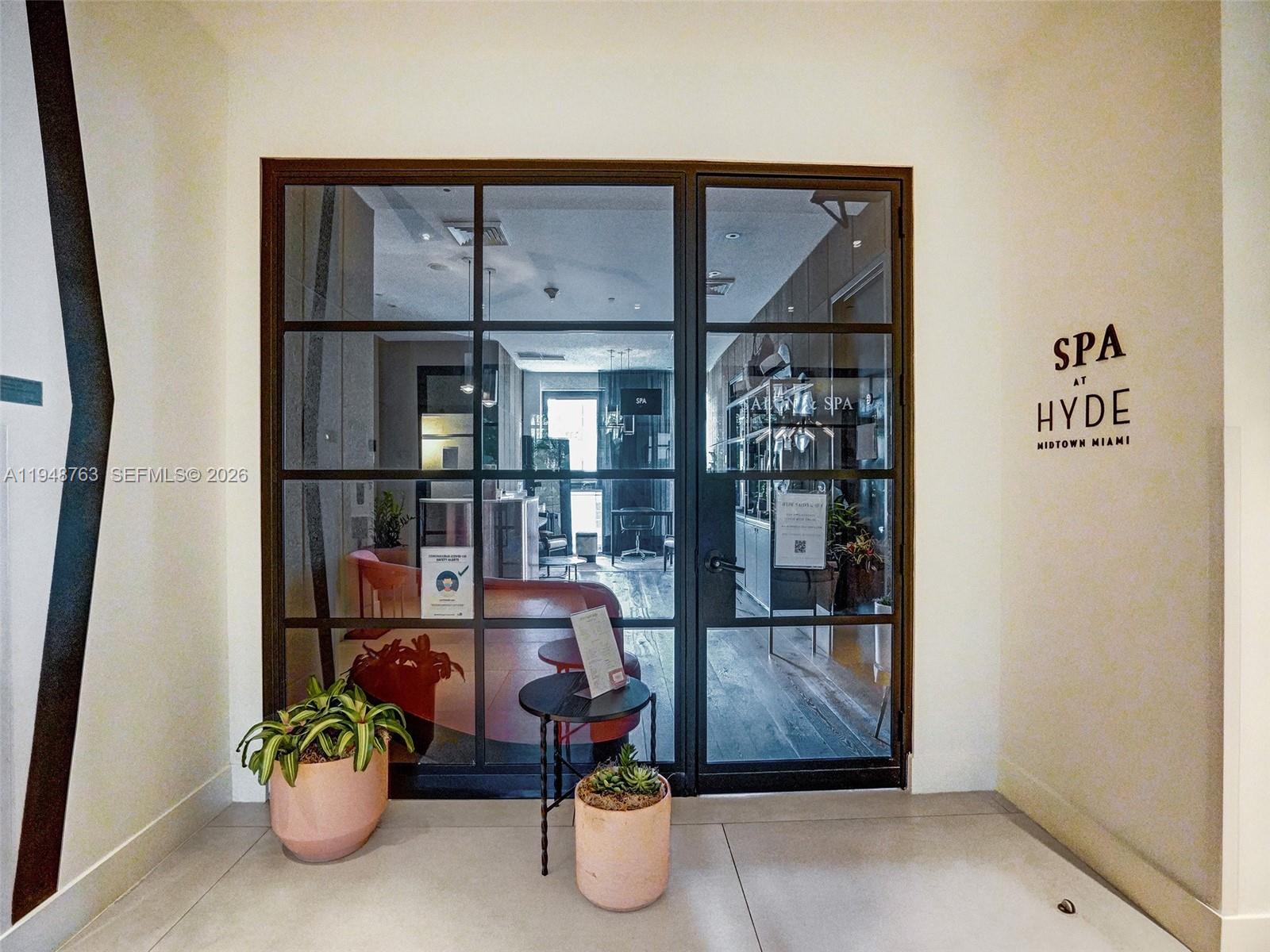 121 NE 34th St #3005, Miami FL 33137