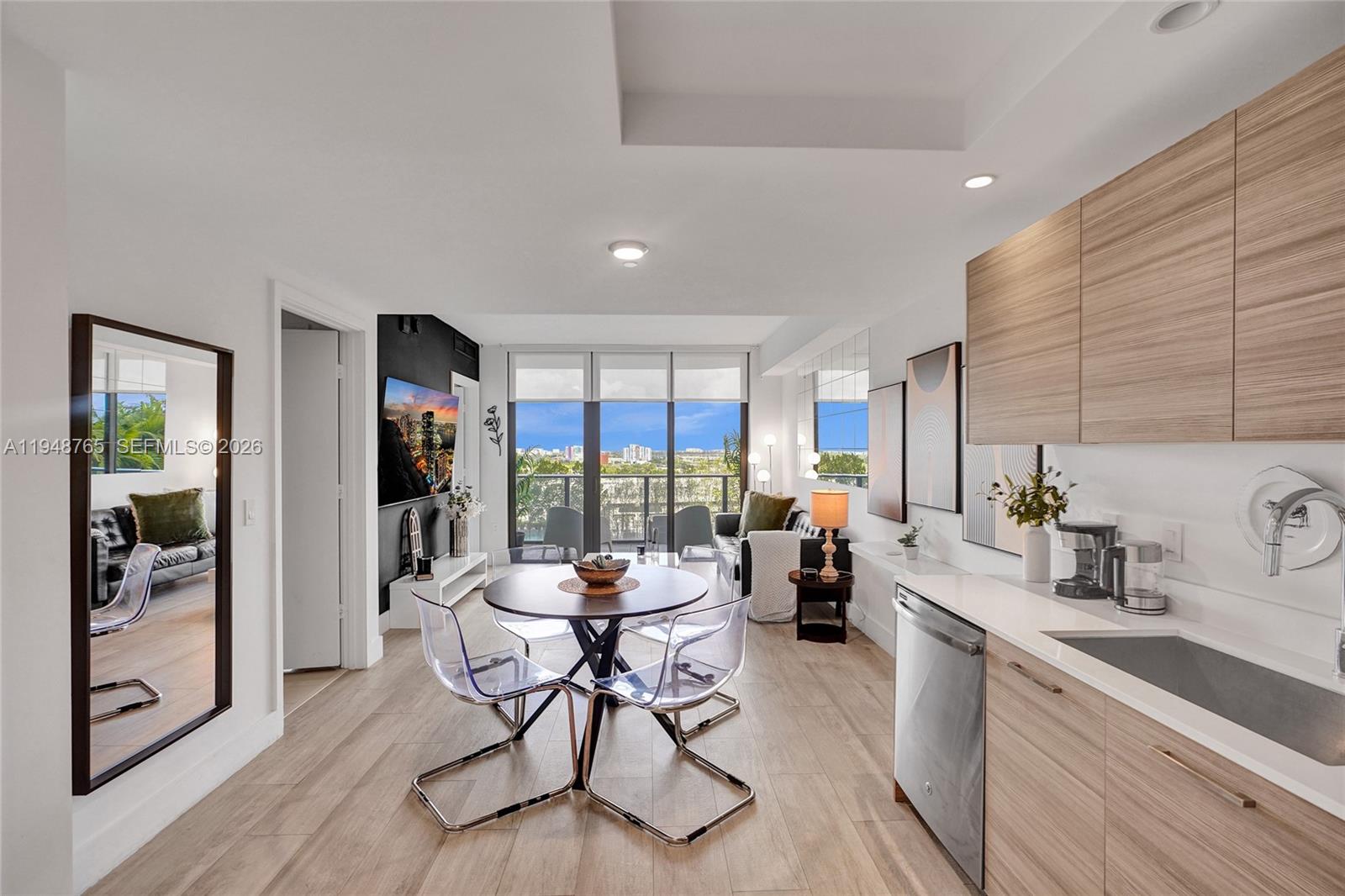 121 NE 34th St #910, Miami FL 33137