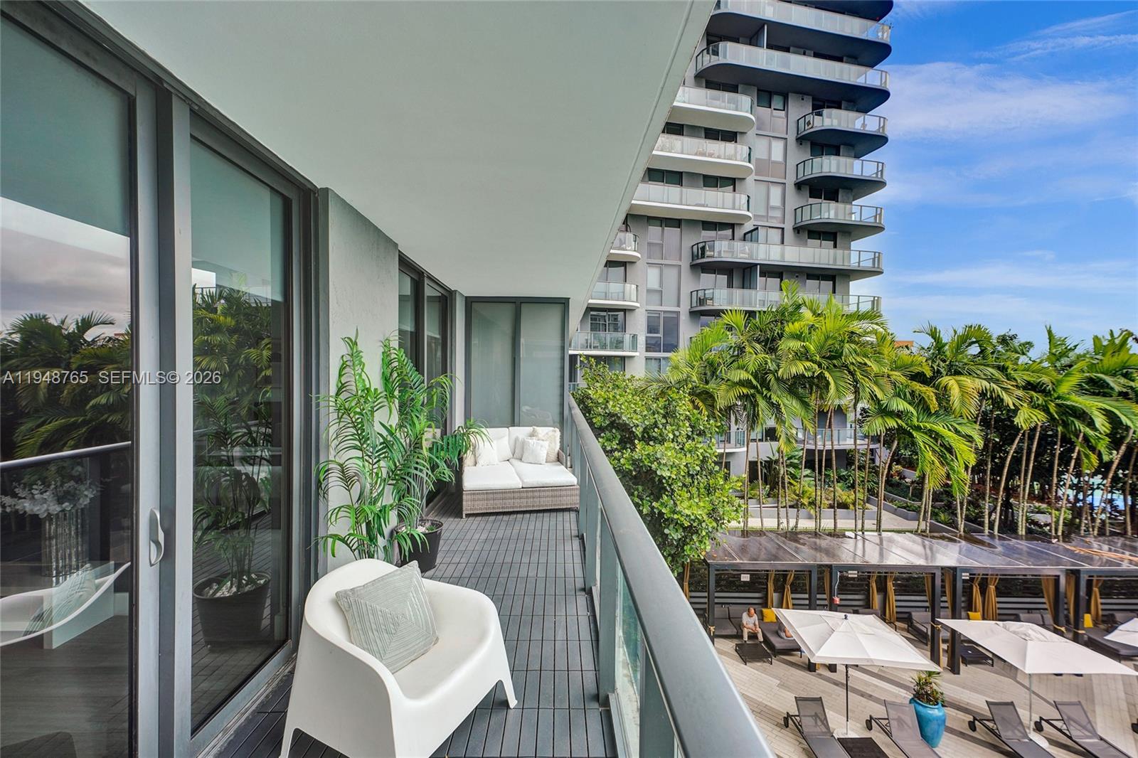 121 NE 34th St #910, Miami FL 33137
