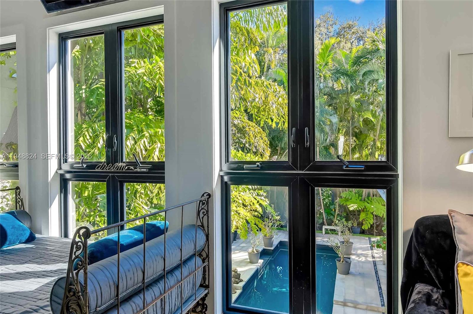1680 Onaway Dr, Coconut Grove FL 33133