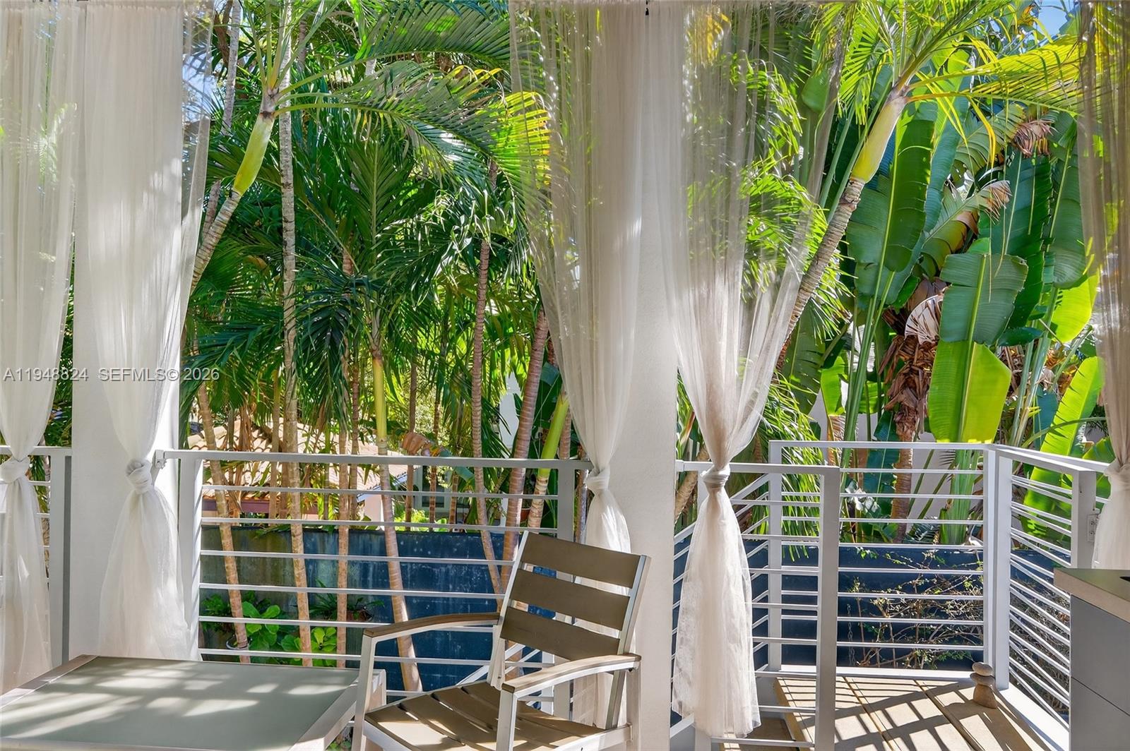 1680 Onaway Dr, Coconut Grove FL 33133