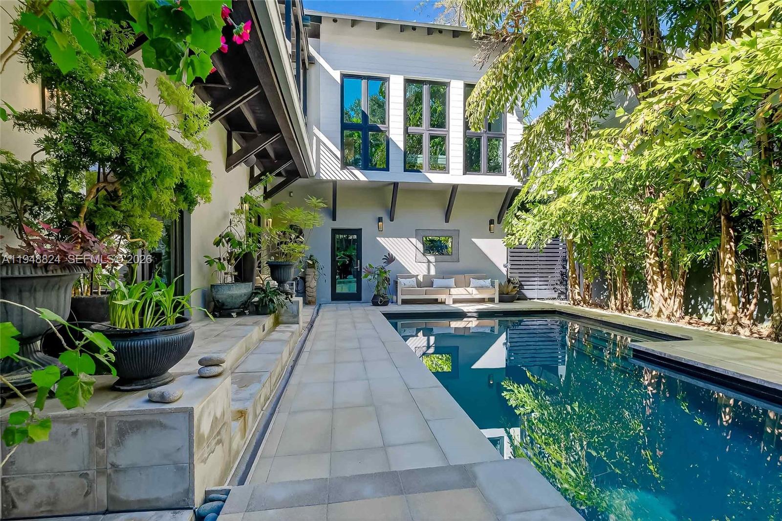 1680 Onaway Dr, Coconut Grove FL 33133