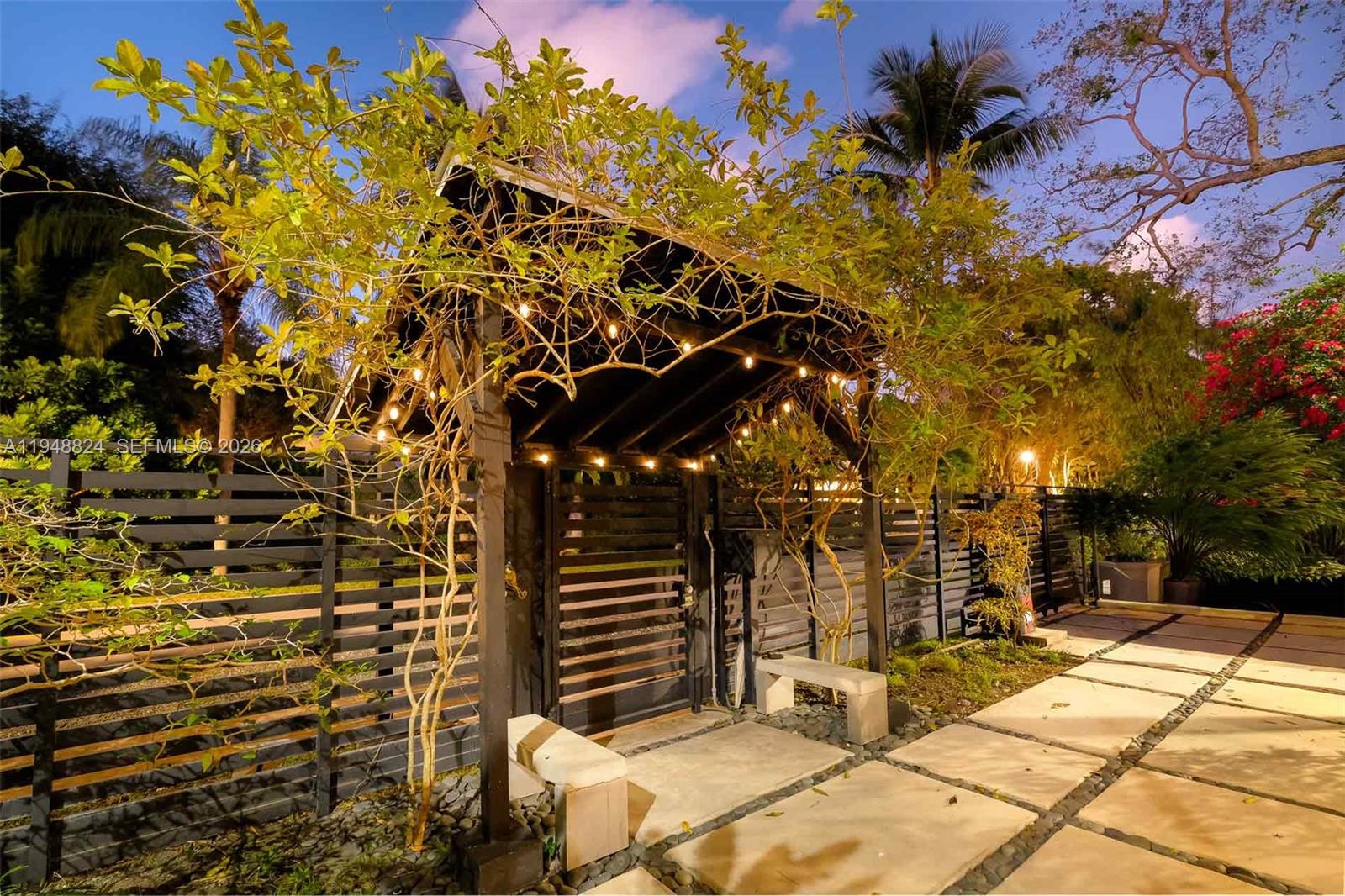 1680 Onaway Dr, Coconut Grove FL 33133