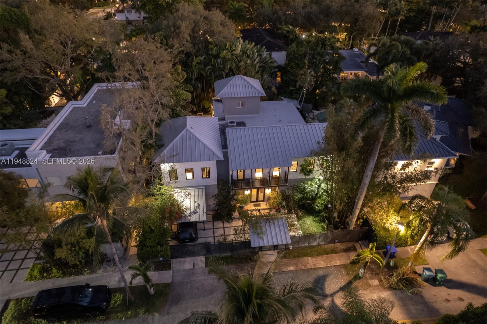1680 Onaway Dr, Coconut Grove FL 33133