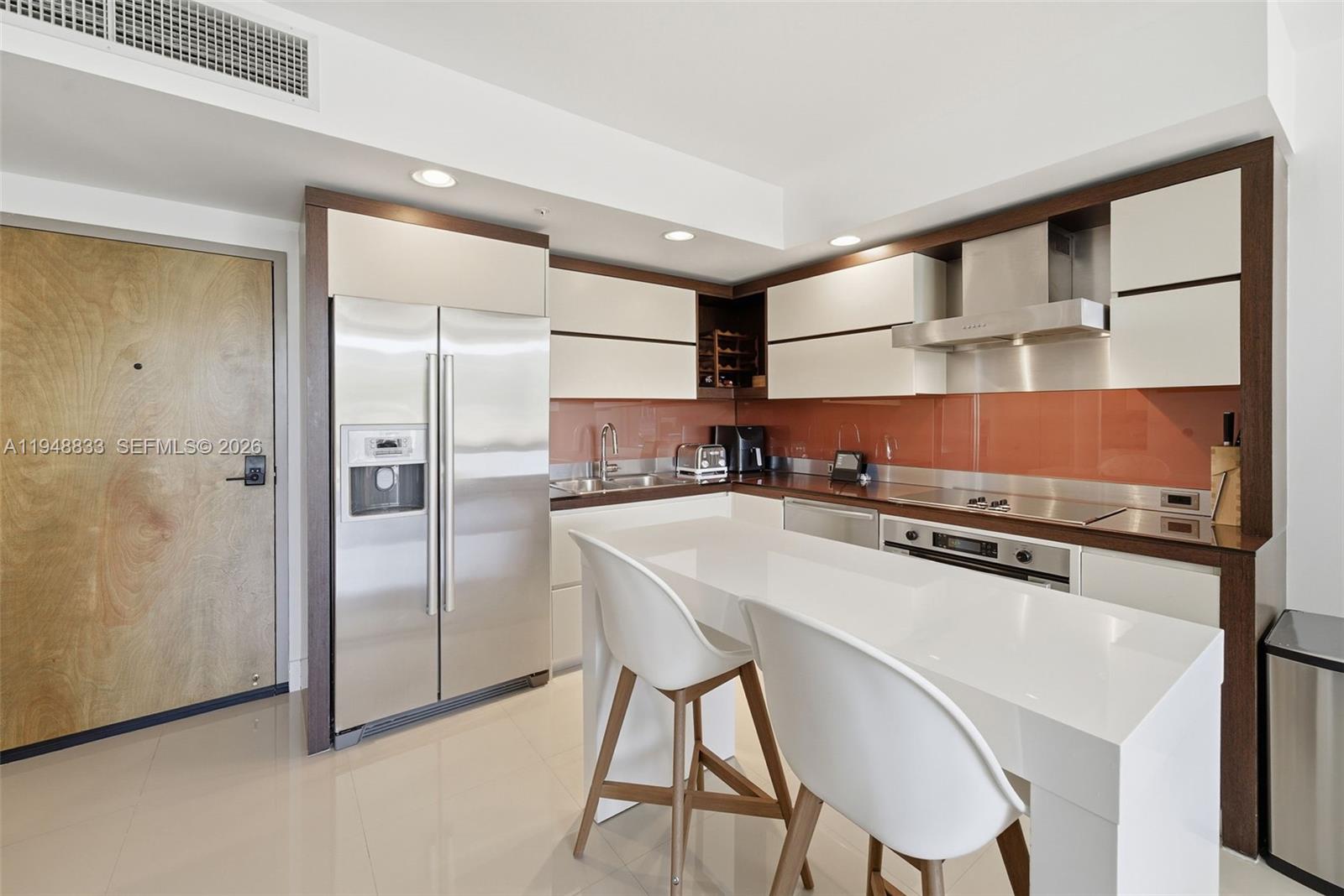 2155 Washington Ct #303, Miami Beach FL 33139