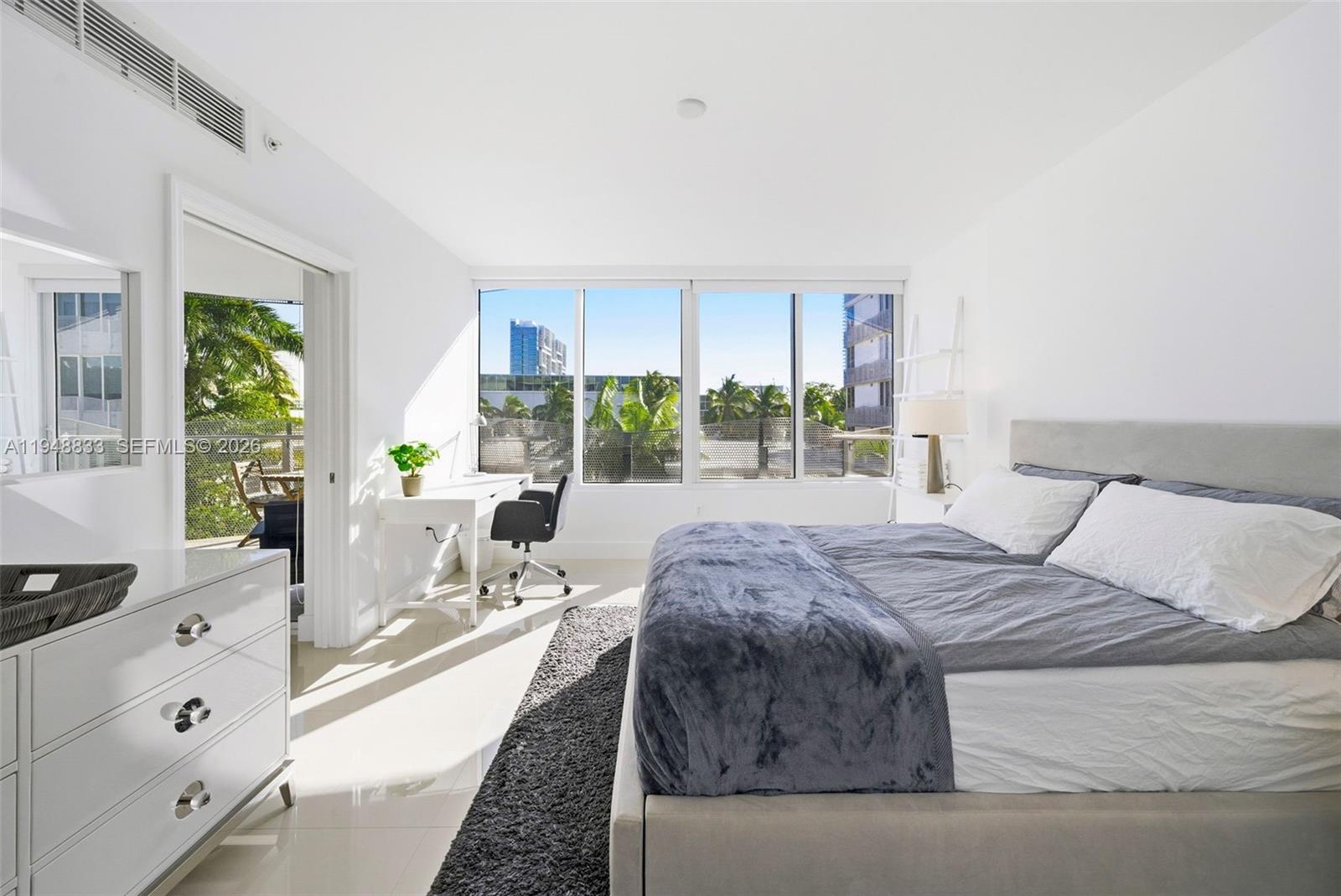 2155 Washington Ct #303, Miami Beach FL 33139