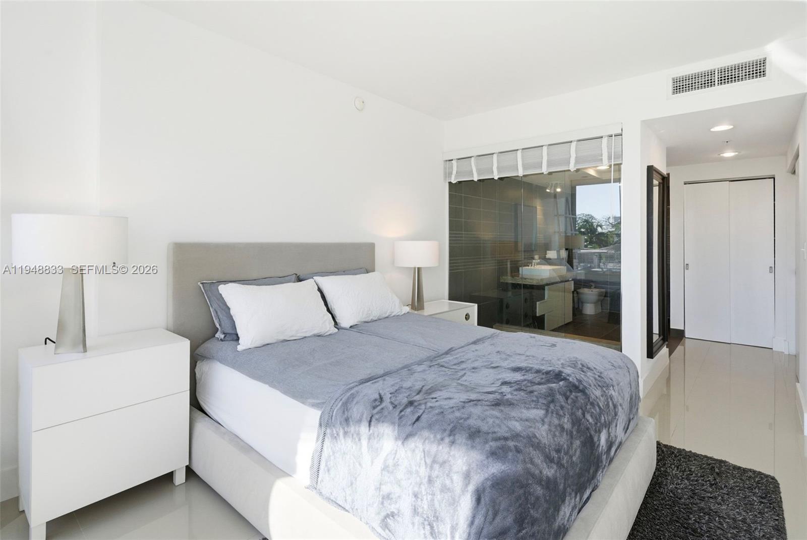 2155 Washington Ct #303, Miami Beach FL 33139