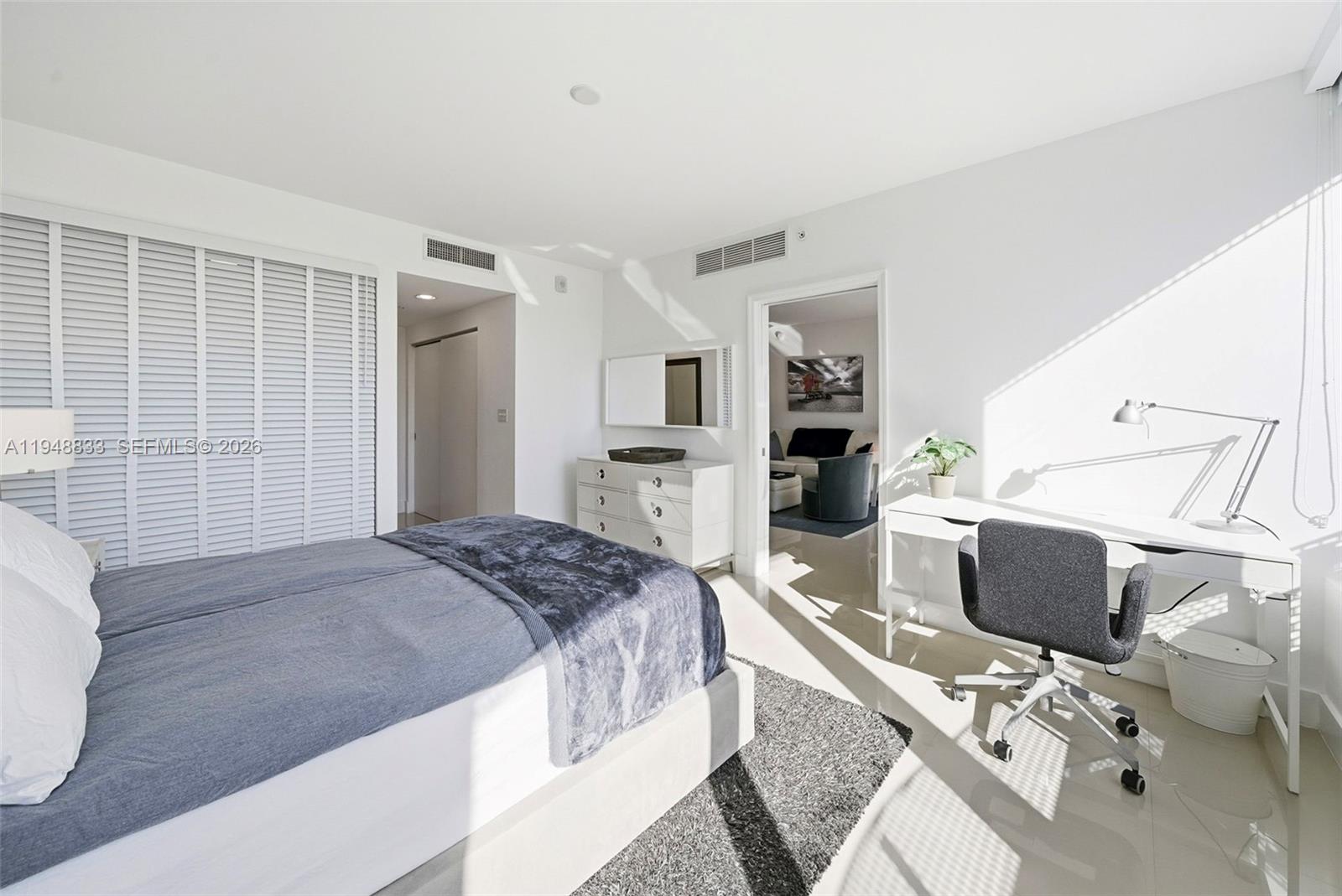 2155 Washington Ct #303, Miami Beach FL 33139