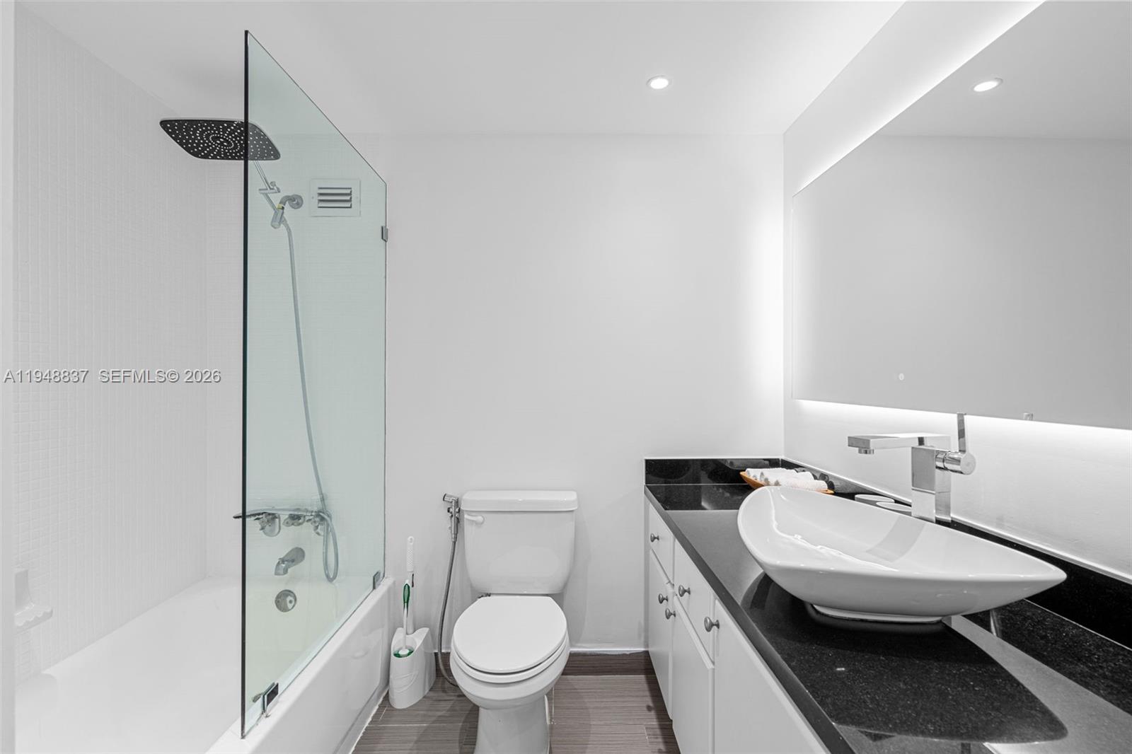 1000 West Ave #609, Miami Beach FL 33139