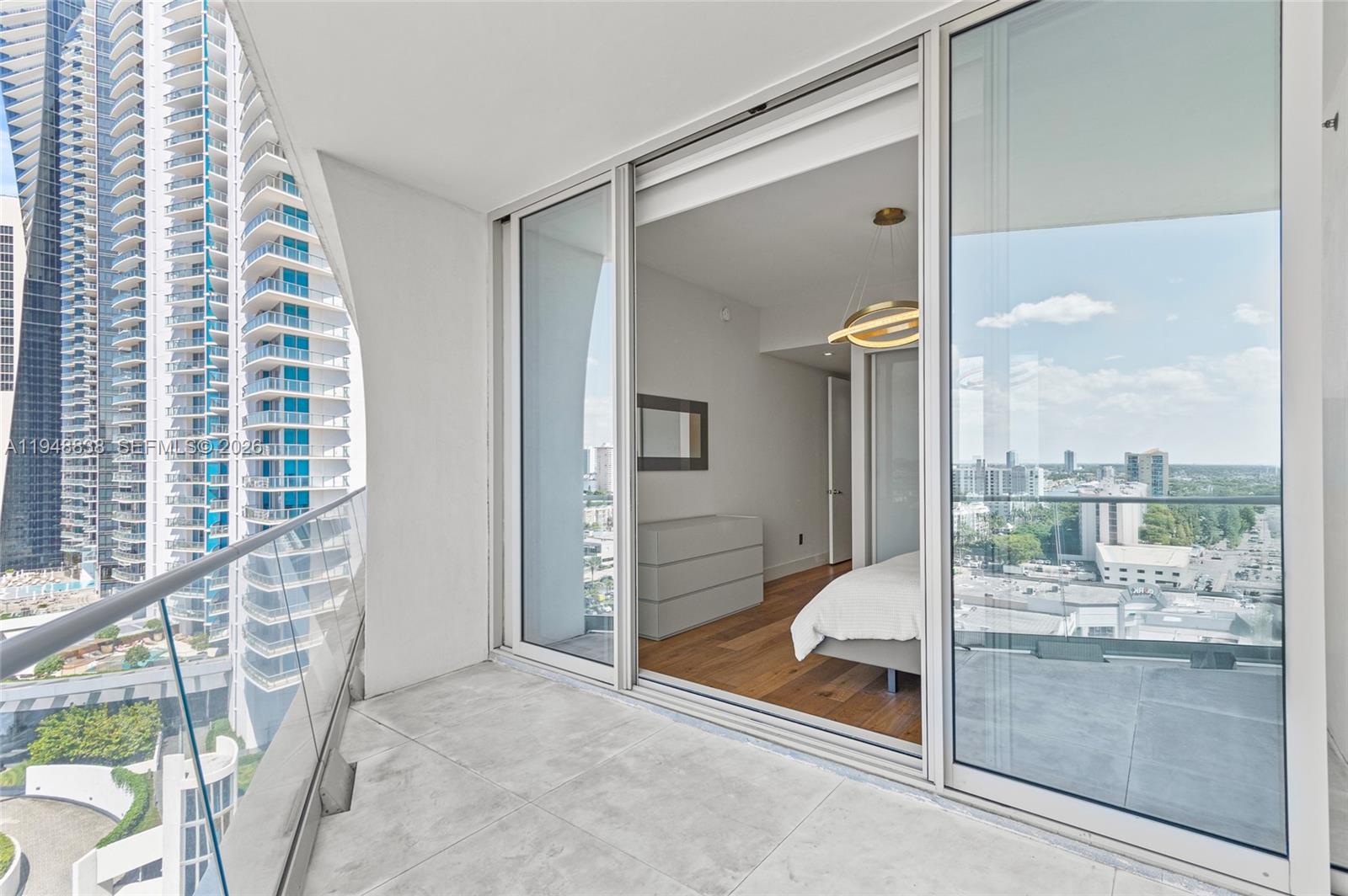 16901 Collins Ave #1203, Sunny Isles Beach FL 33160