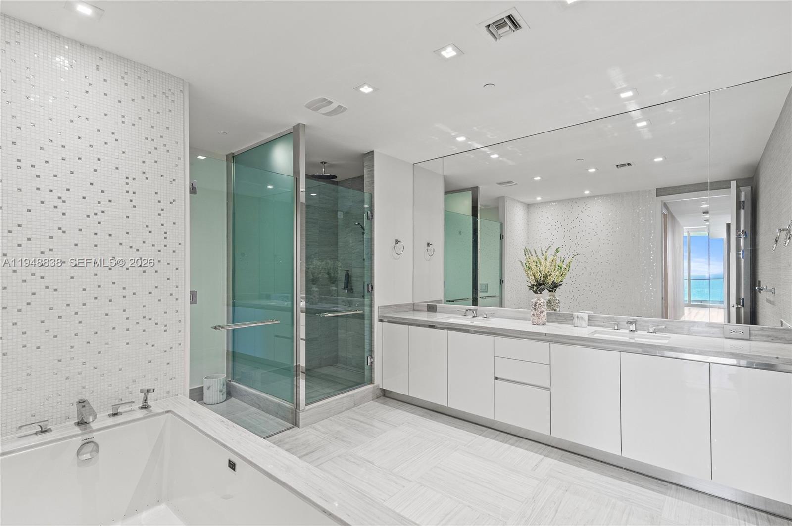 16901 Collins Ave #1203, Sunny Isles Beach FL 33160