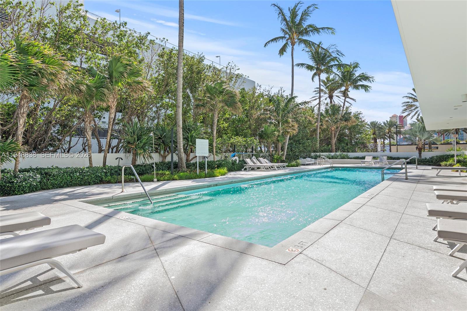 16901 Collins Ave #1203, Sunny Isles Beach FL 33160