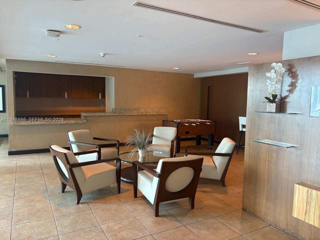 60 SW 13th St #3013, Miami FL 33130