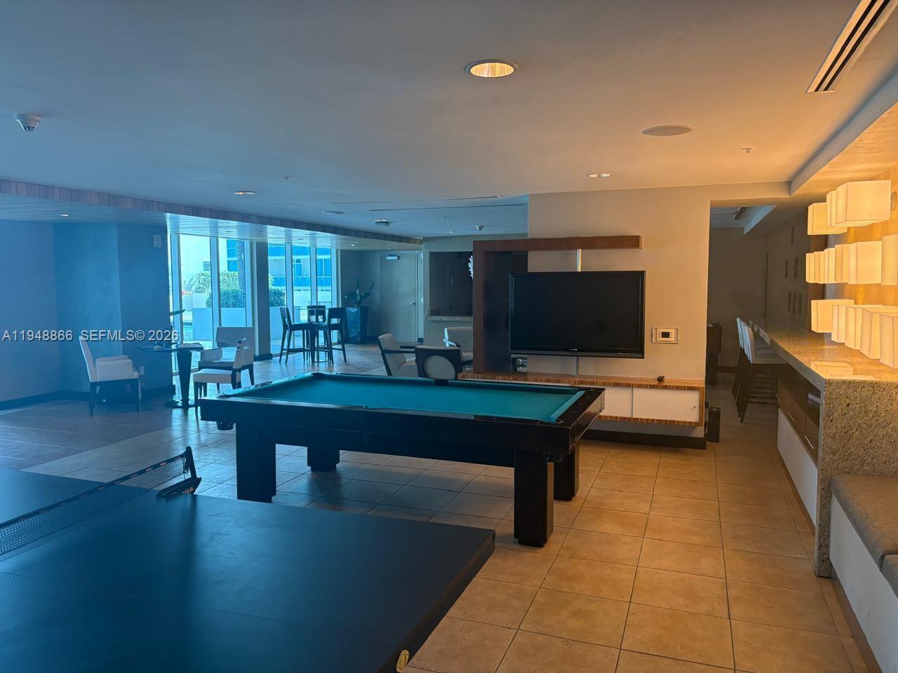 60 SW 13th St #3013, Miami FL 33130