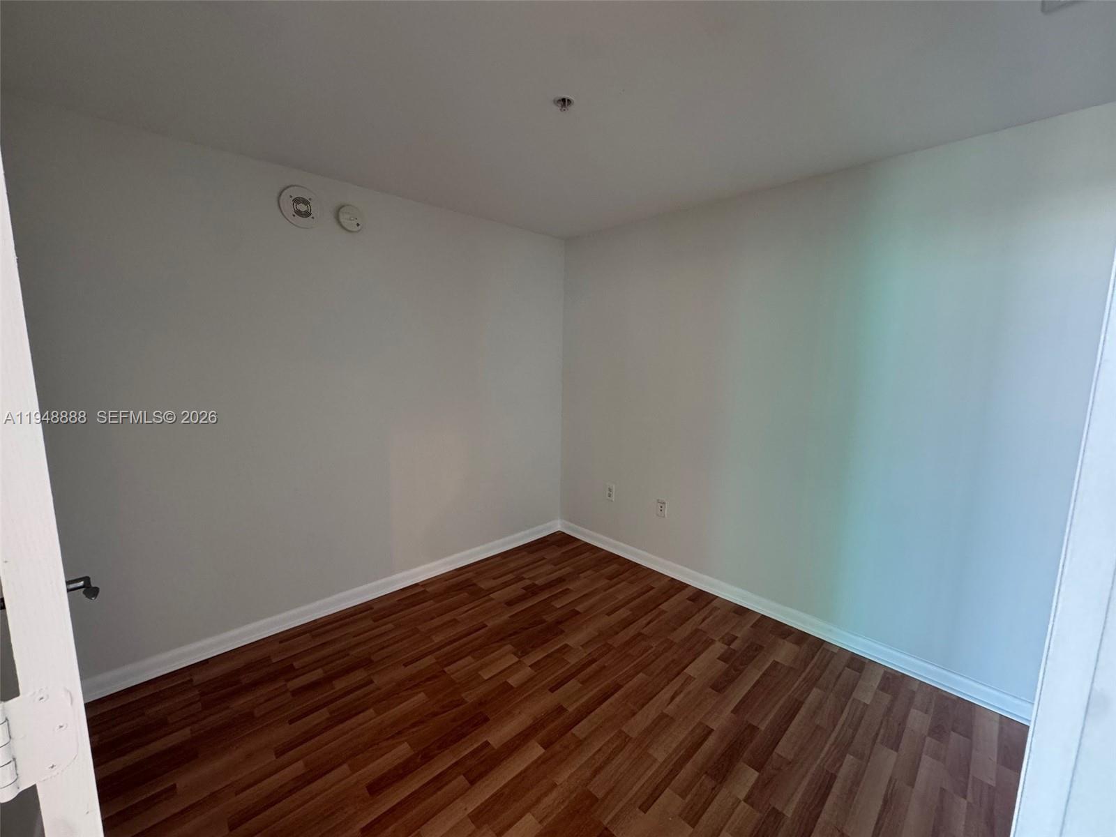 244 BISCAYNE BL #702, Miami FL 33132