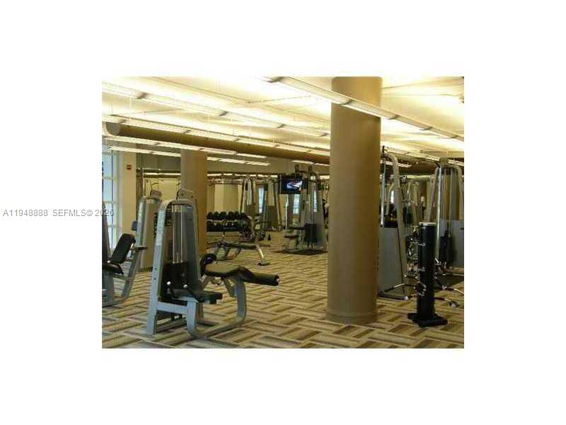 244 BISCAYNE BL #702, Miami FL 33132