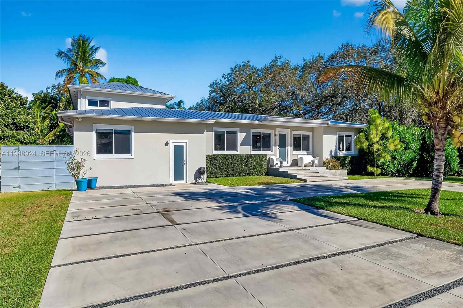 831 NE 109th St, Biscayne Park FL 33161