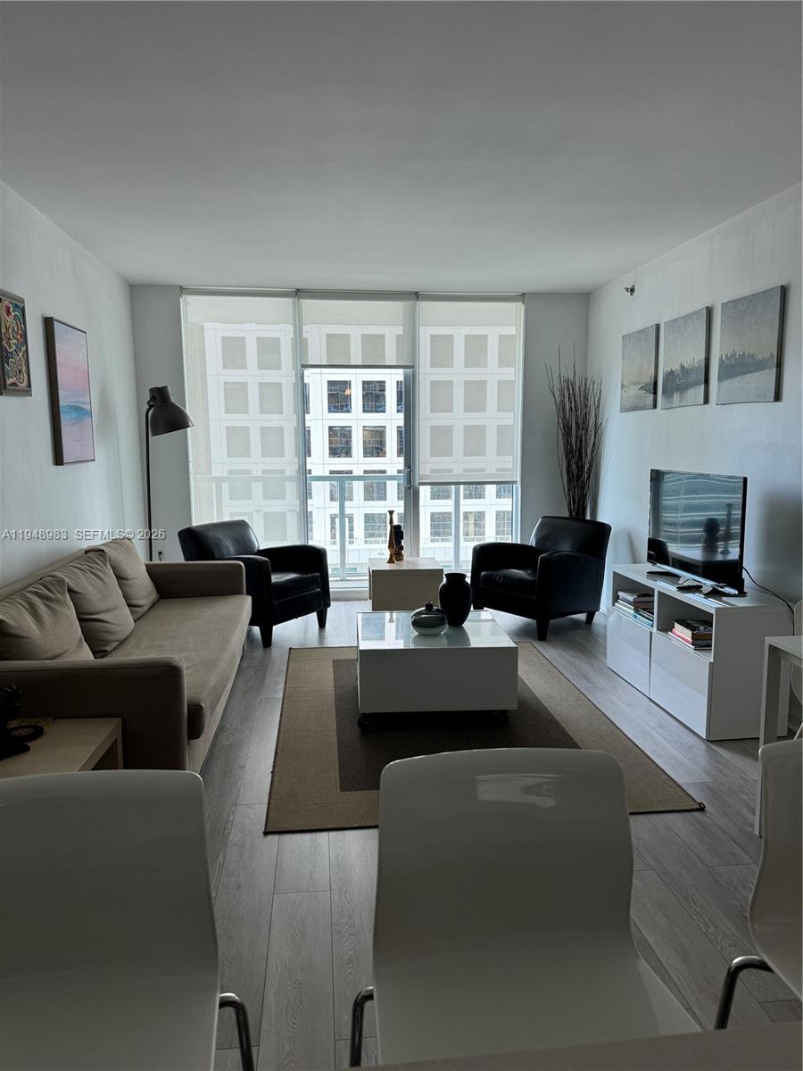 500 Brickell Ave #1704, Miami FL 33131