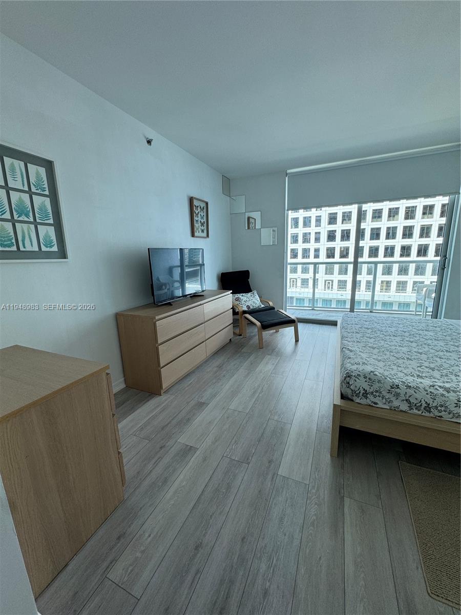 500 Brickell Ave #1704, Miami FL 33131